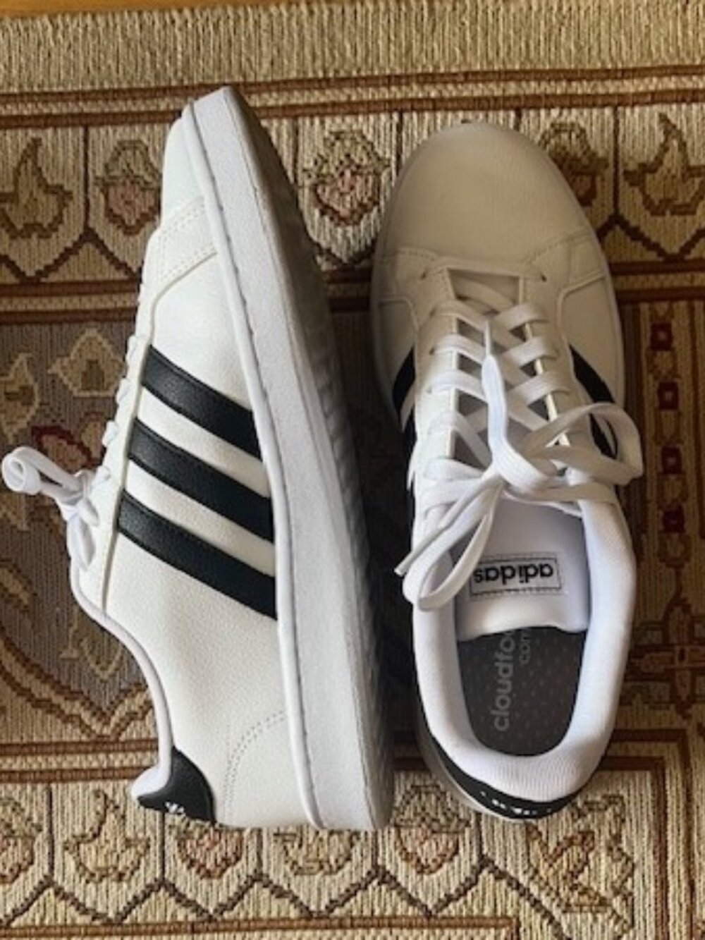Adidas Grand Court Sneakers size 9 (women's)